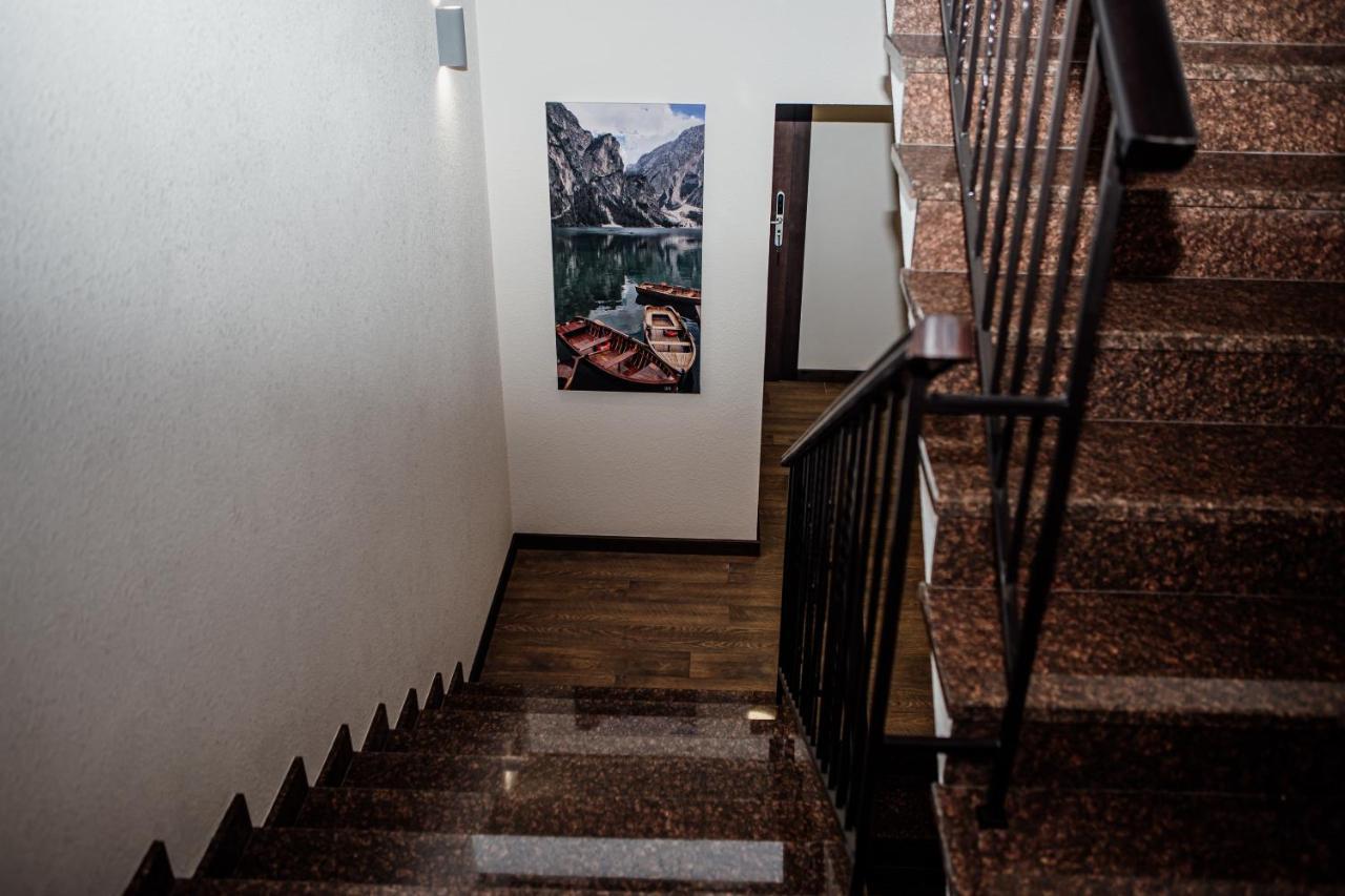 Новый Хостел Nesvit Киев Академгородок Exterior photo
